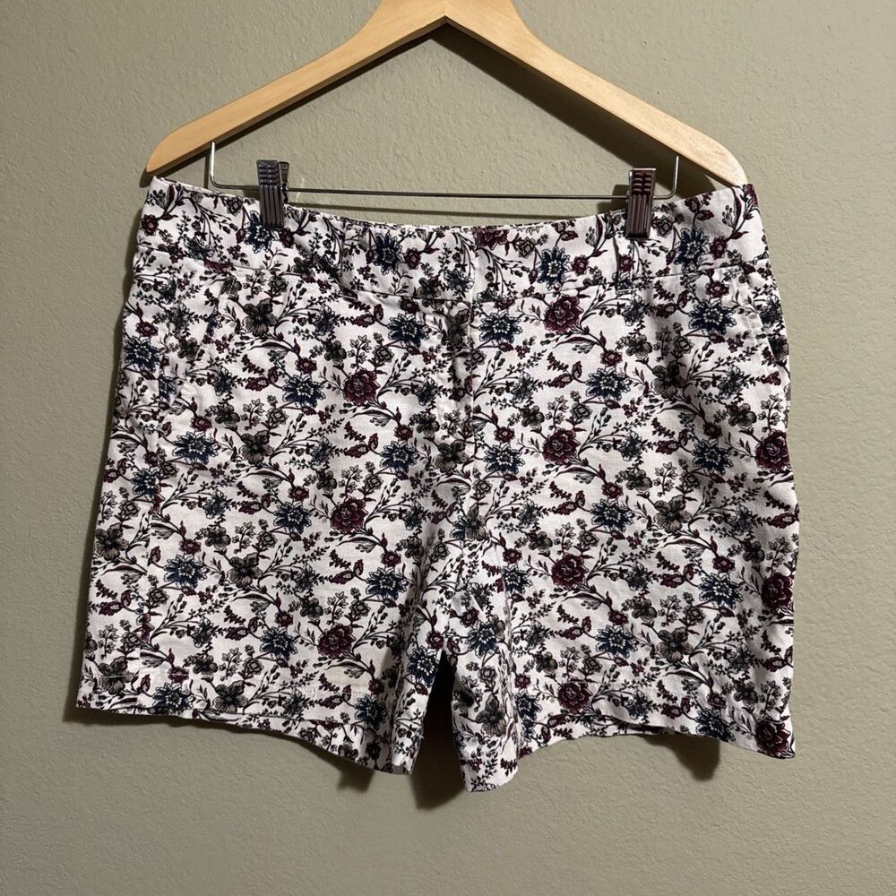 LOFT Womens 8 Shorts White Colorful Floral Linen Cotton Blend Cottagecore